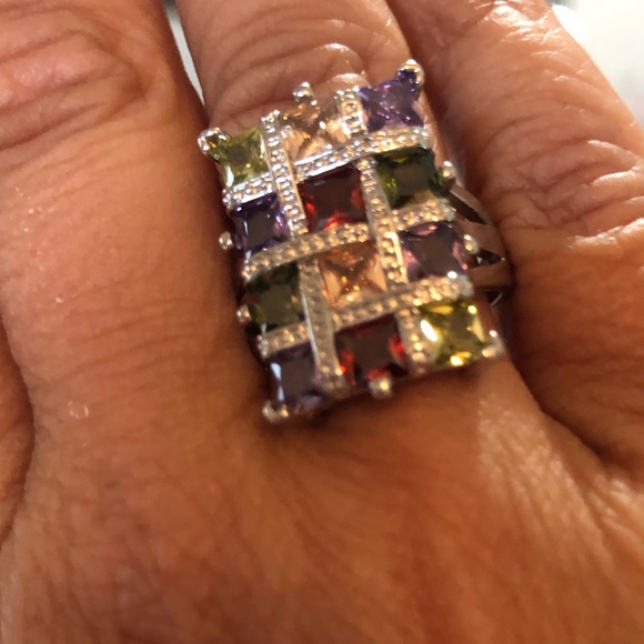 New Arrival! Stunning Multi-Colored CZ Ring in Sterling Silver 925 - Picture 5 of 10
